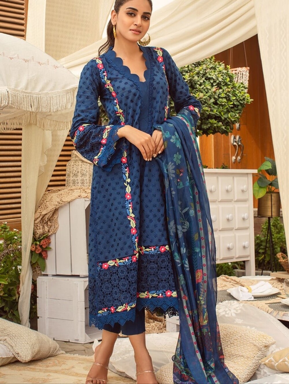 Ansab Jahangir Chikan Blue Mist Size XS
